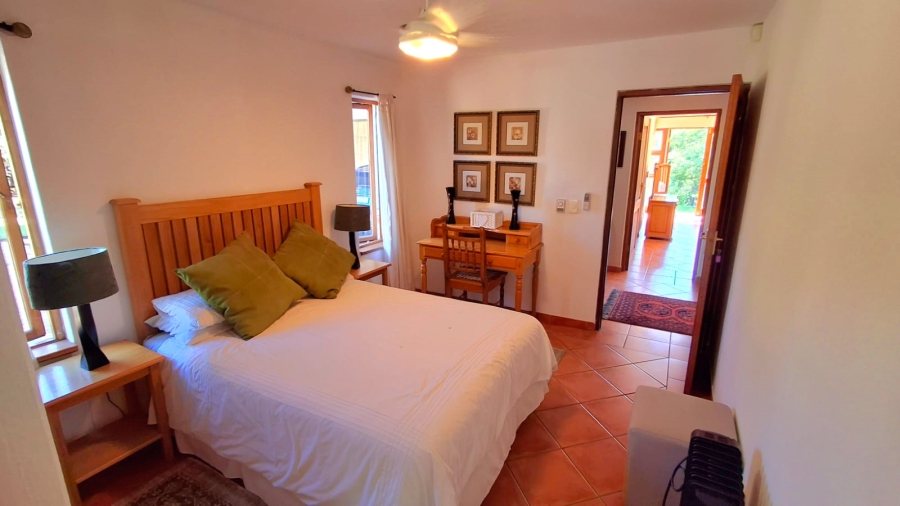 4 Bedroom Property for Sale in Boschenvaal River Front Lodges Free State